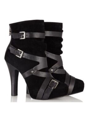 MICHAEL Michael Kors
Black Tatum Buckle Bootie SZ 8.5